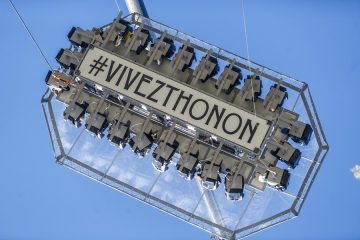 © Dinner in the Sky® by Thonon_Thonon-les-Bains - Jyhell photographe