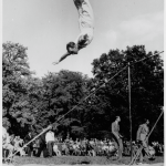 © Cologny, stade de Frontenex, 1941 - Compétition de gymnastique - Maurice WASSERMANN
