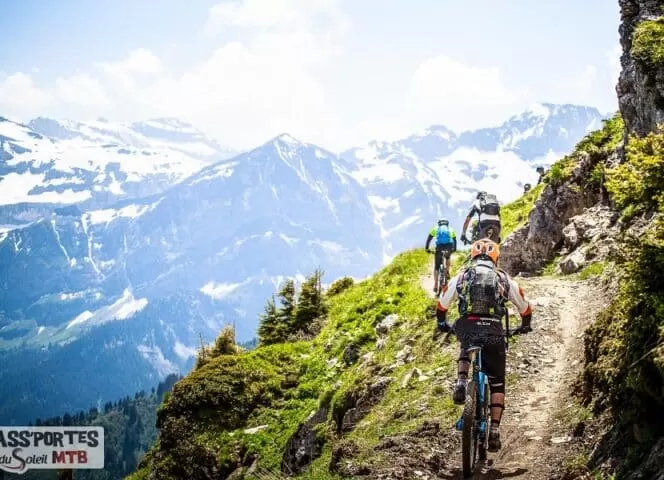 Les Portes du Soleil et ses multiples sentiers balisés pour la pratique du VTT au coeur des Alpes.